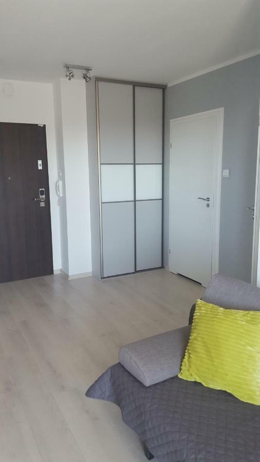 Grey & White Pogodne Apartment Kolobrzeg Exterior photo